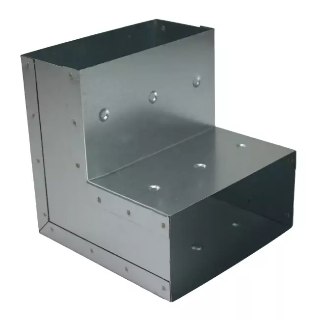 Gięcie 90 stopni 170x80 mm w pionie dla kanału wylewowego